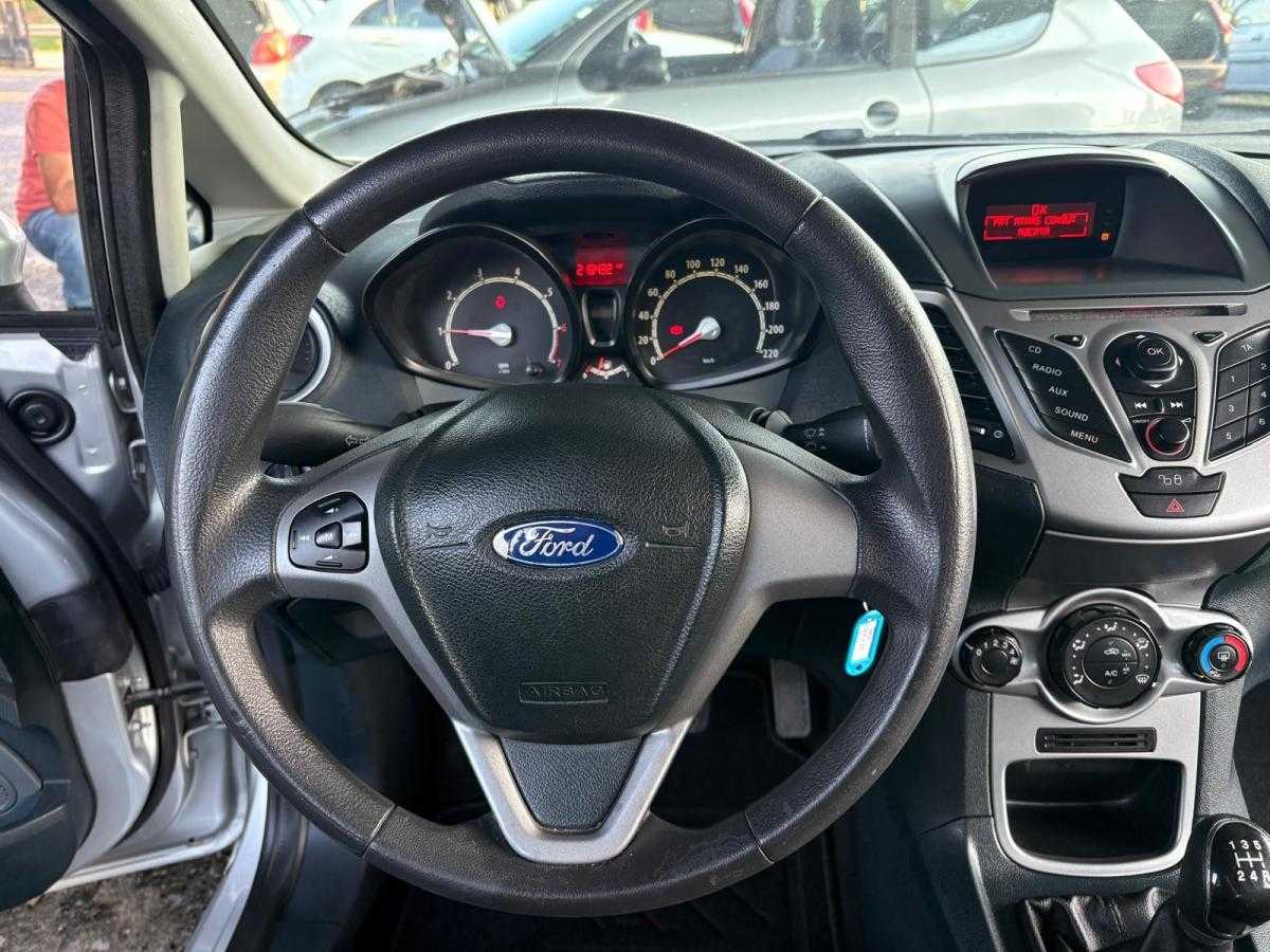 ford-fiesta-2010-gasolina-1242cc
