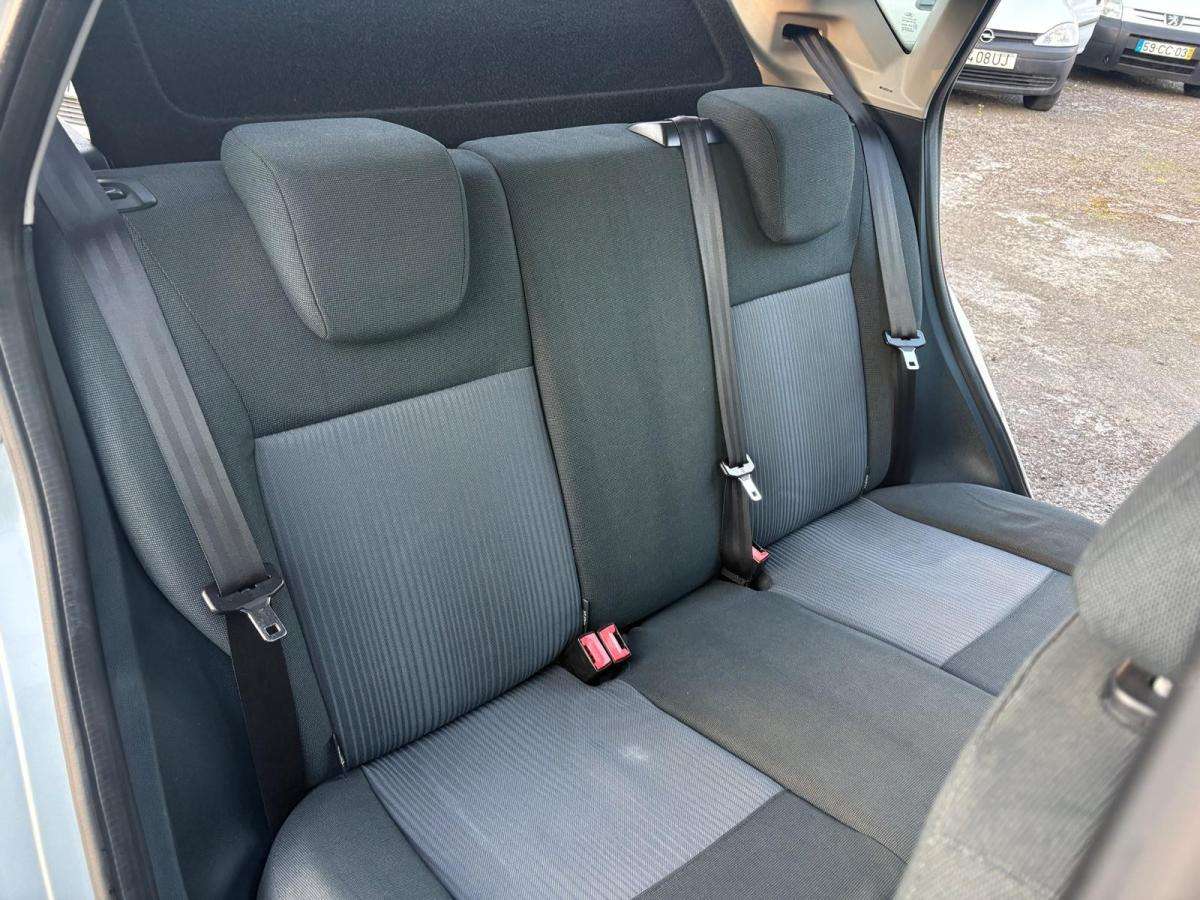 ford-fiesta-2010-gasolina-1242cc
