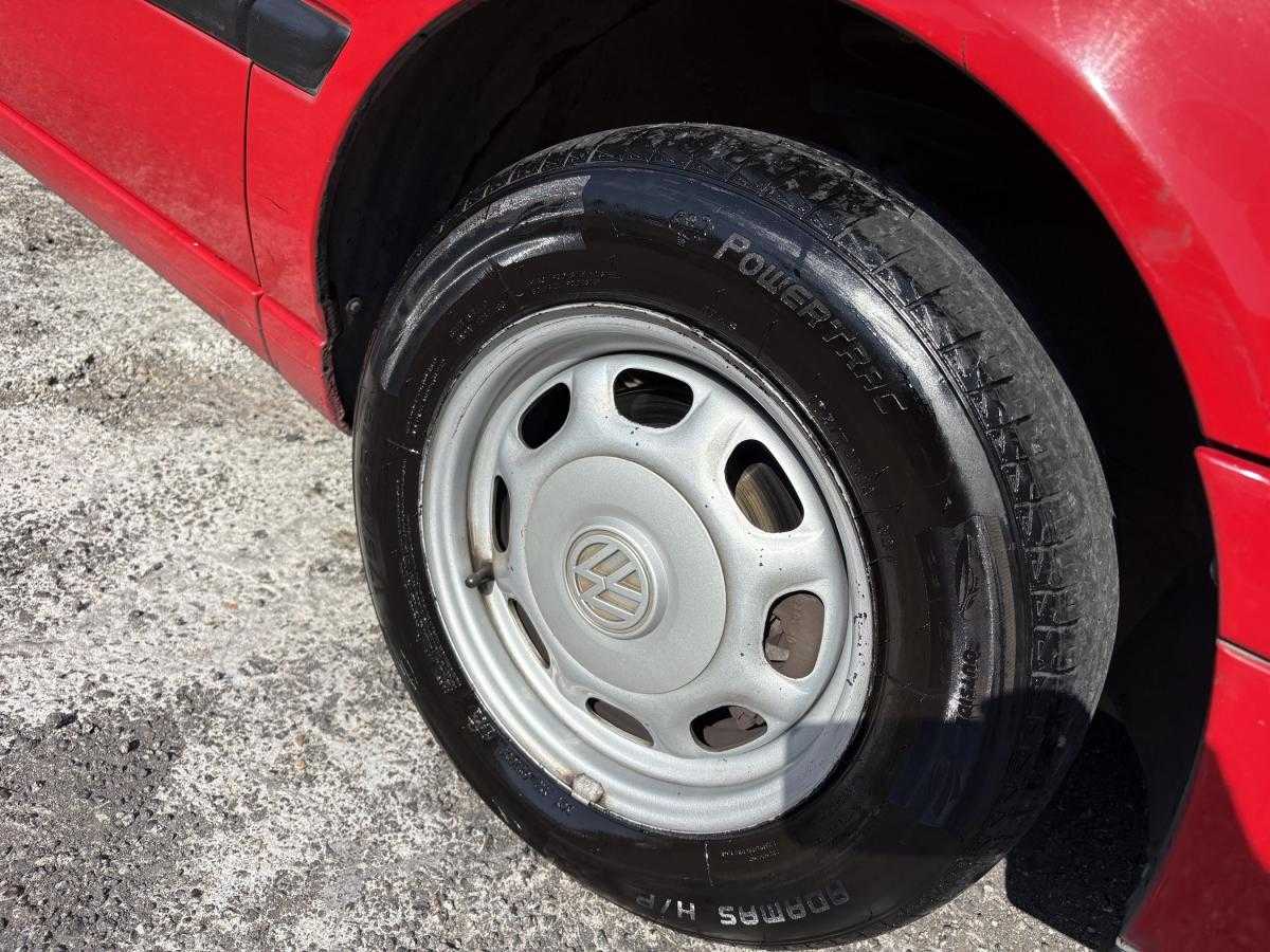 volkswagen-golf-iii-1995-gasolina-1390cc