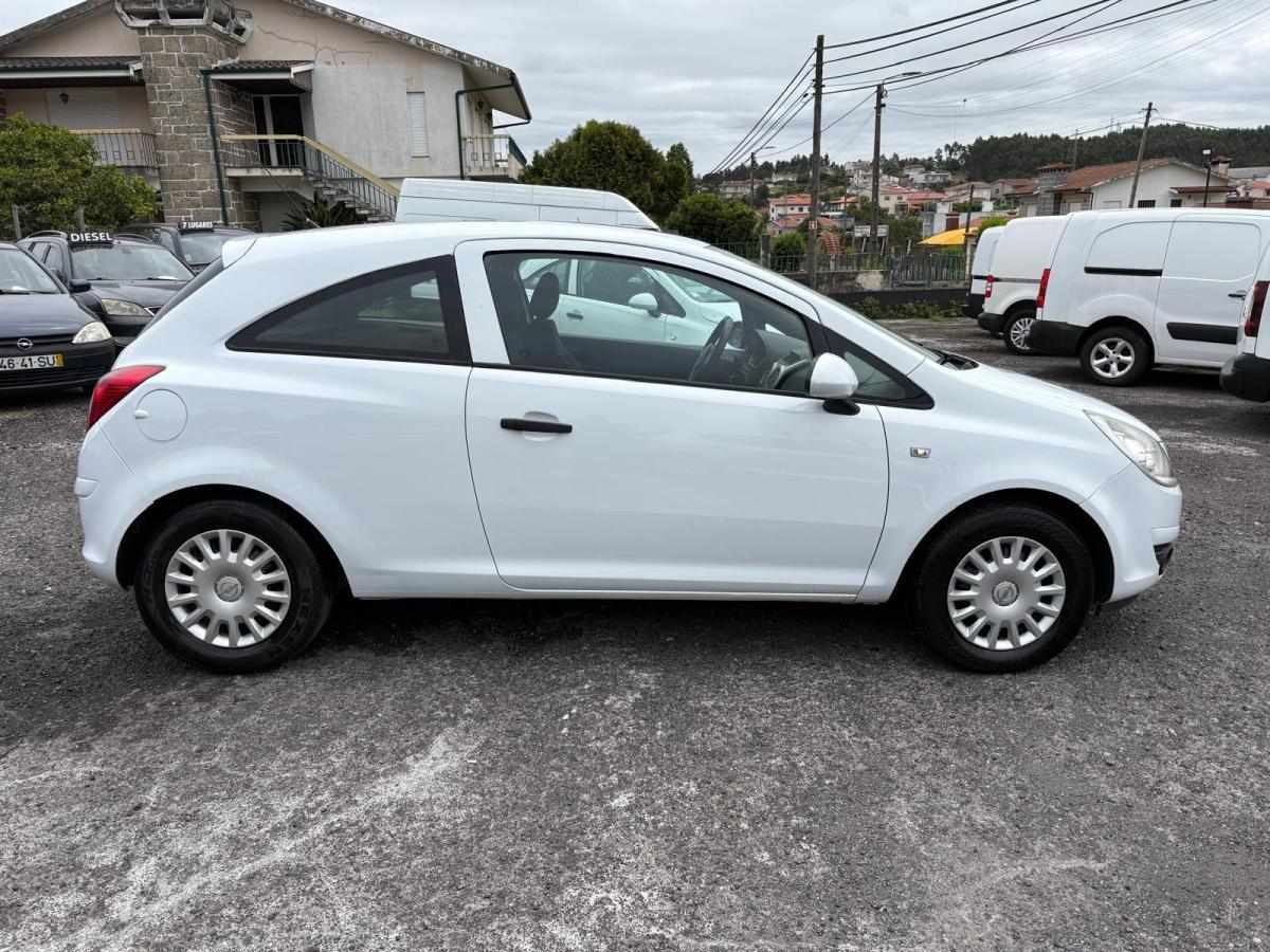 opel-corsa-2010-diesel-1248cc