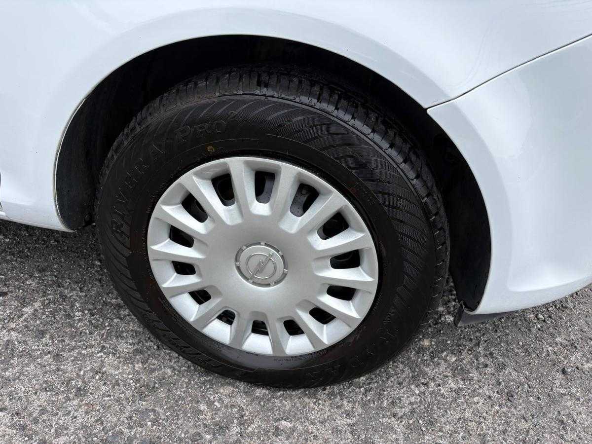 opel-corsa-2010-diesel-1248cc