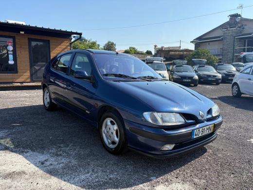 renault-megane-1998-gasolina-1390cc