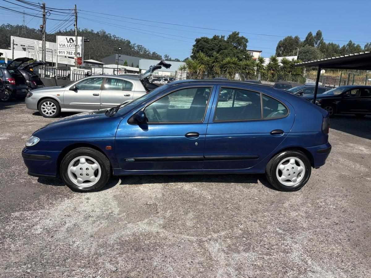renault-megane-1998-gasolina-1390cc