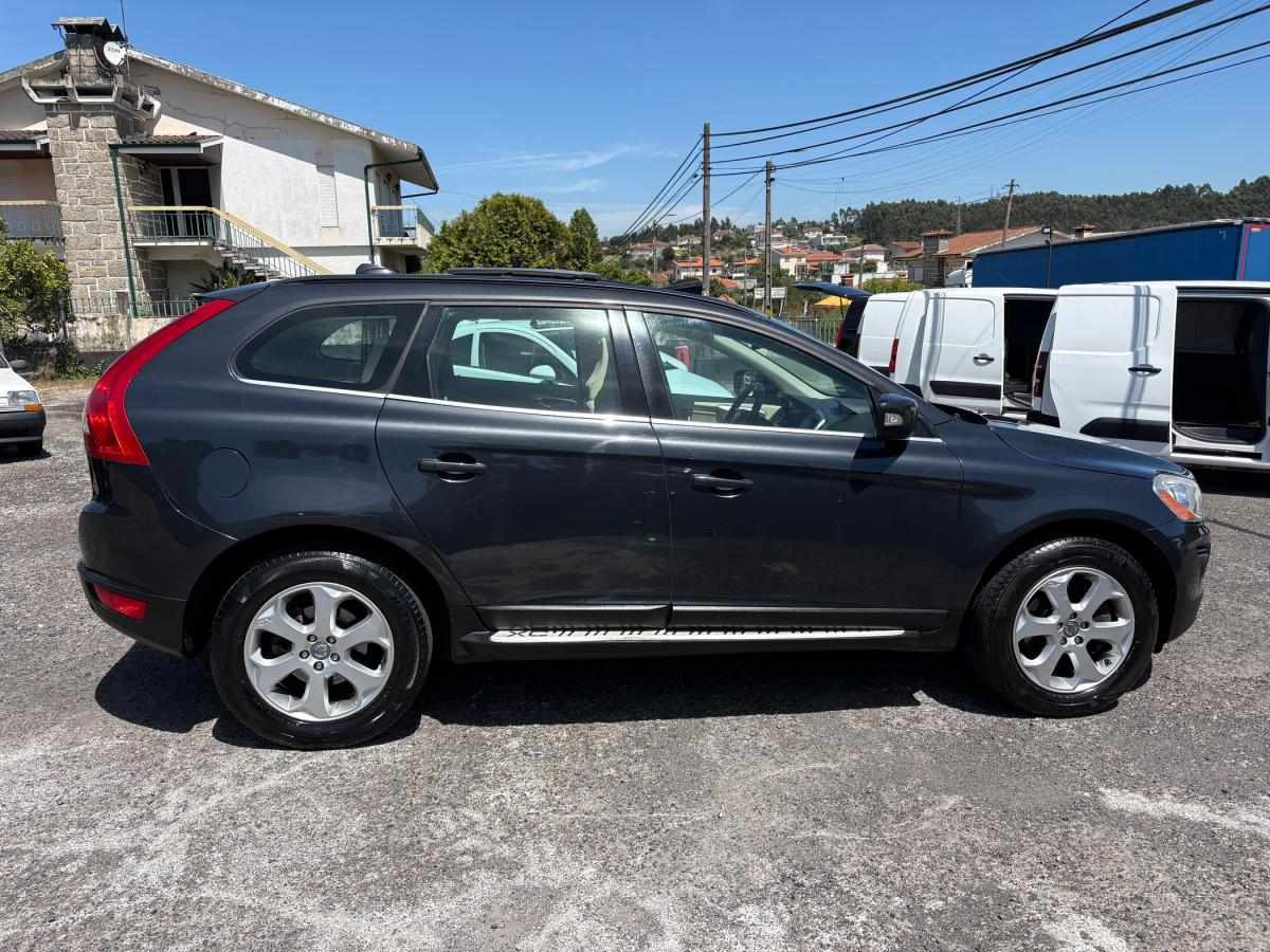 volvo-xc60-2010-diesel-2400cc