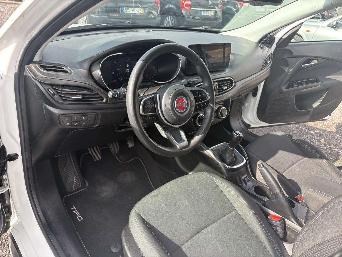 fiat-tipo-station-wagon-2023-gasolina-999cc