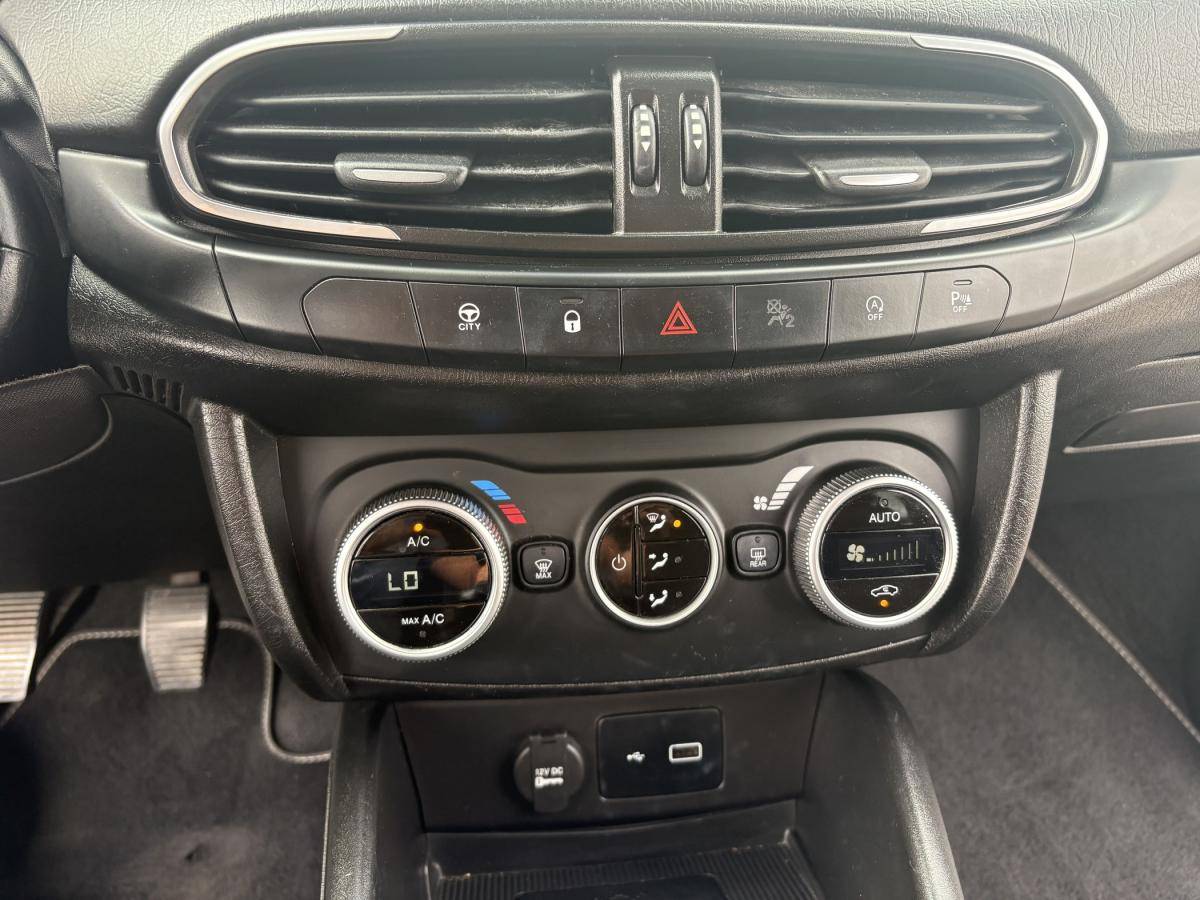 fiat-tipo-station-wagon-2023-gasolina-999cc