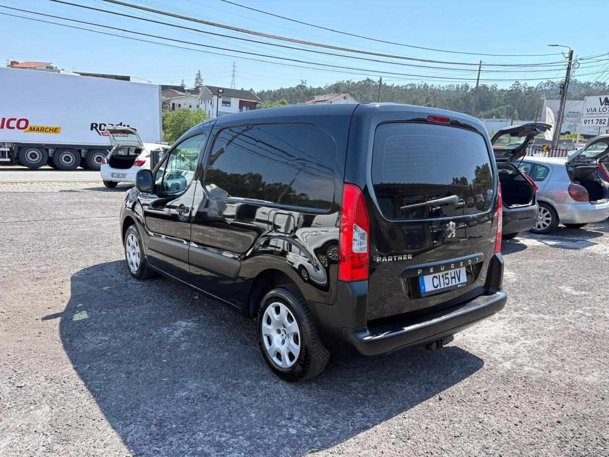 peugeot-partner-2010-diesel-1560cc