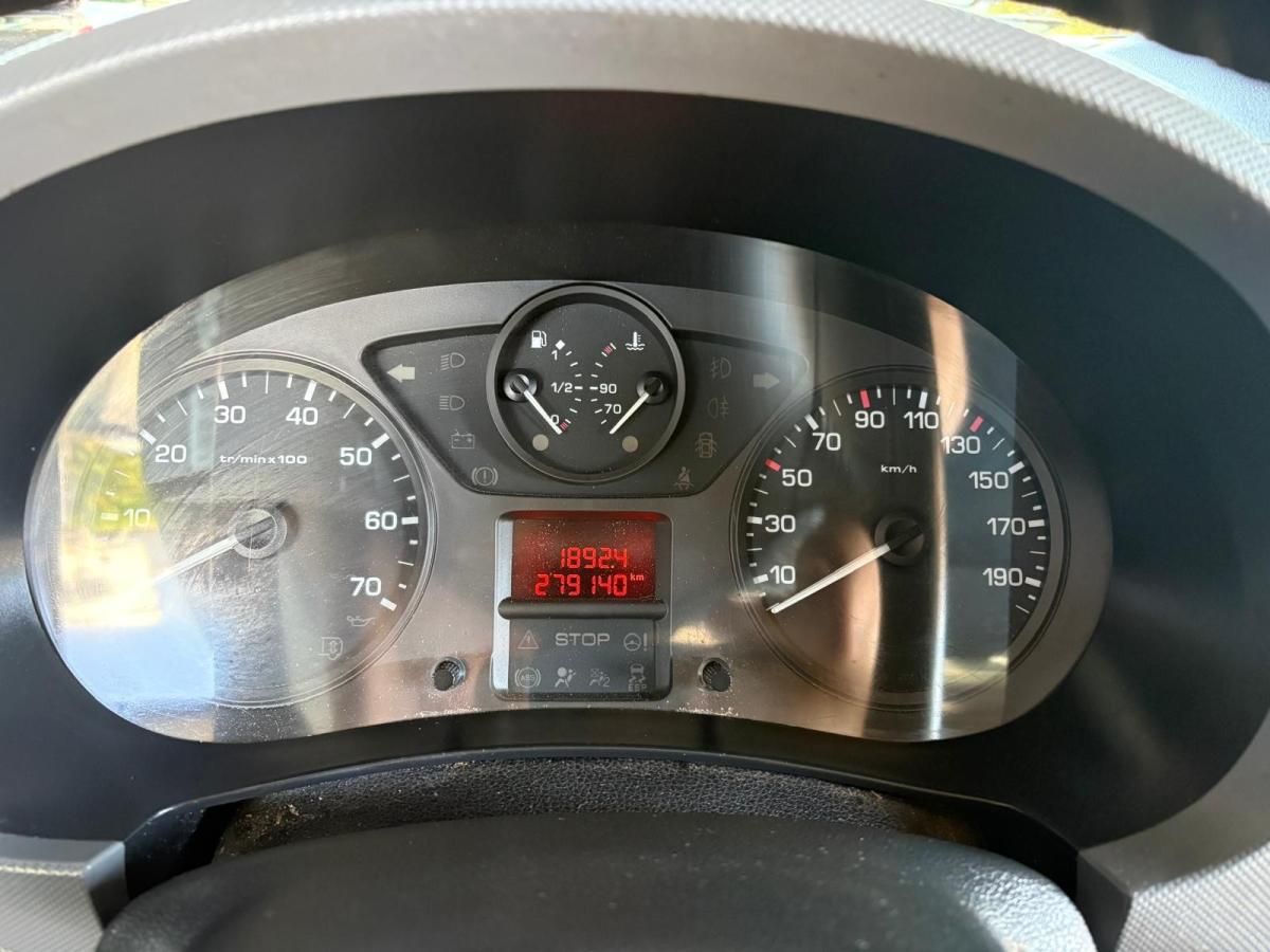 peugeot-partner-2010-diesel-1560cc