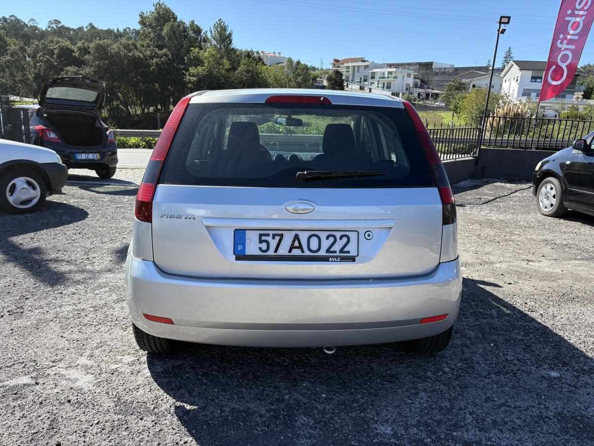 ford-fiesta-2005-gasolina-1242cc