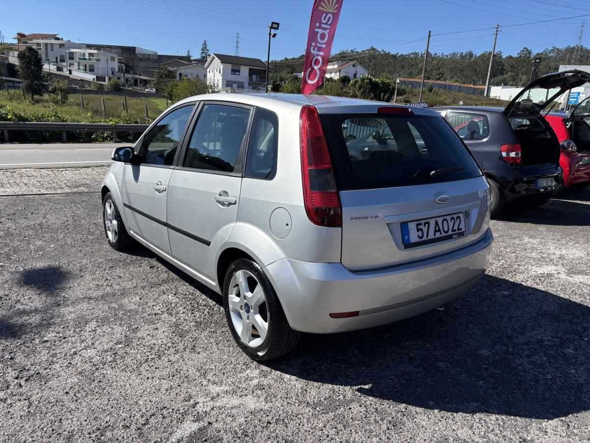 ford-fiesta-2005-gasolina-1242cc