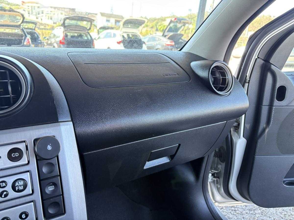 ford-fiesta-2005-gasolina-1242cc