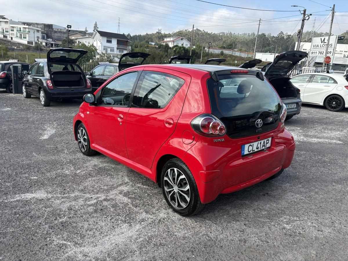 toyota-aygo-2014-gasolina-998cc