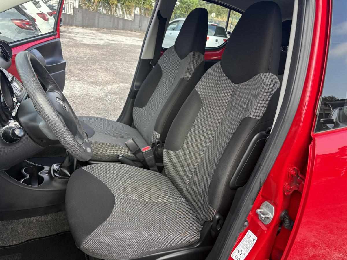 toyota-aygo-2014-gasolina-998cc