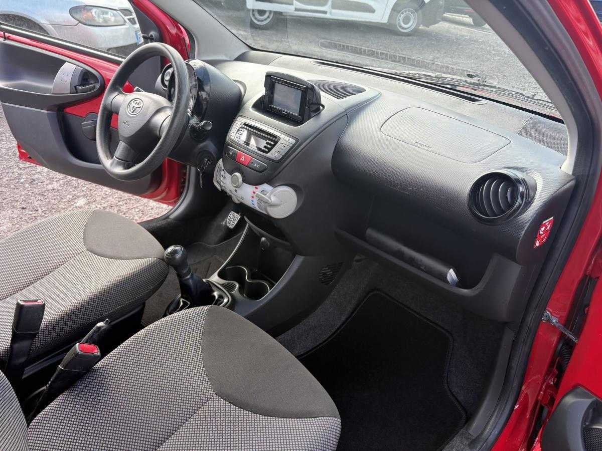 toyota-aygo-2014-gasolina-998cc
