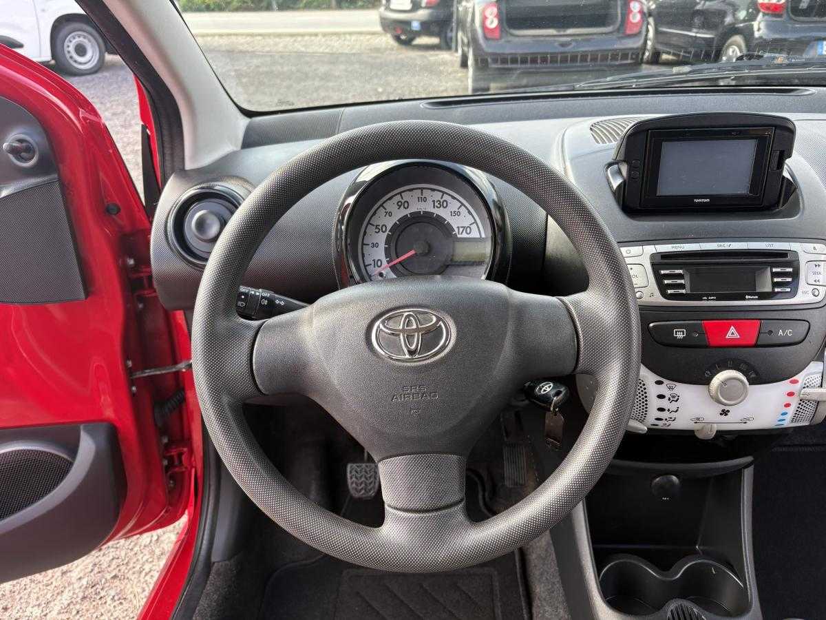toyota-aygo-2014-gasolina-998cc