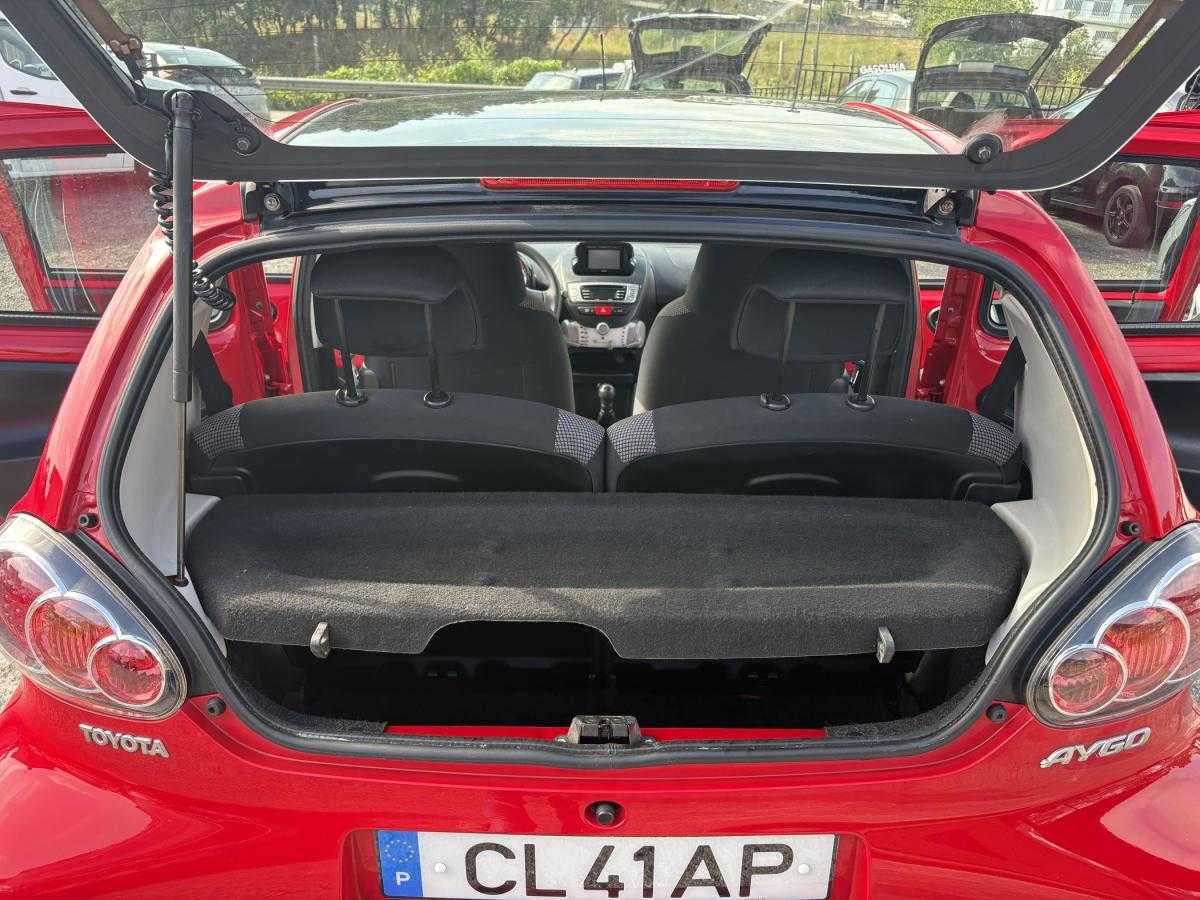toyota-aygo-2014-gasolina-998cc