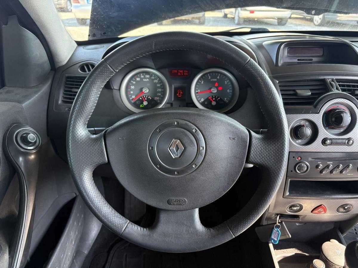 renault-megane-2003-diesel-1870cc