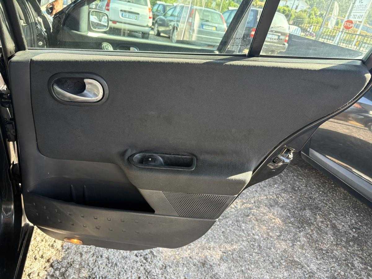 renault-megane-2003-diesel-1870cc
