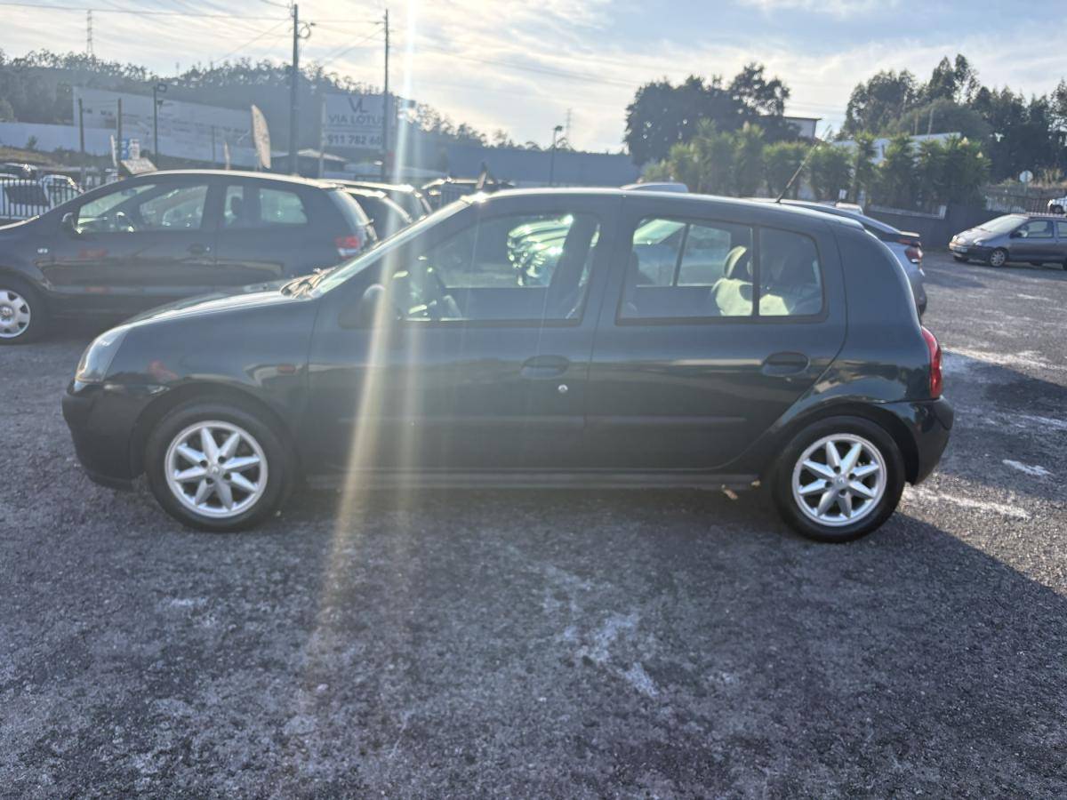 renault-clio-2004-gpl-1149cc