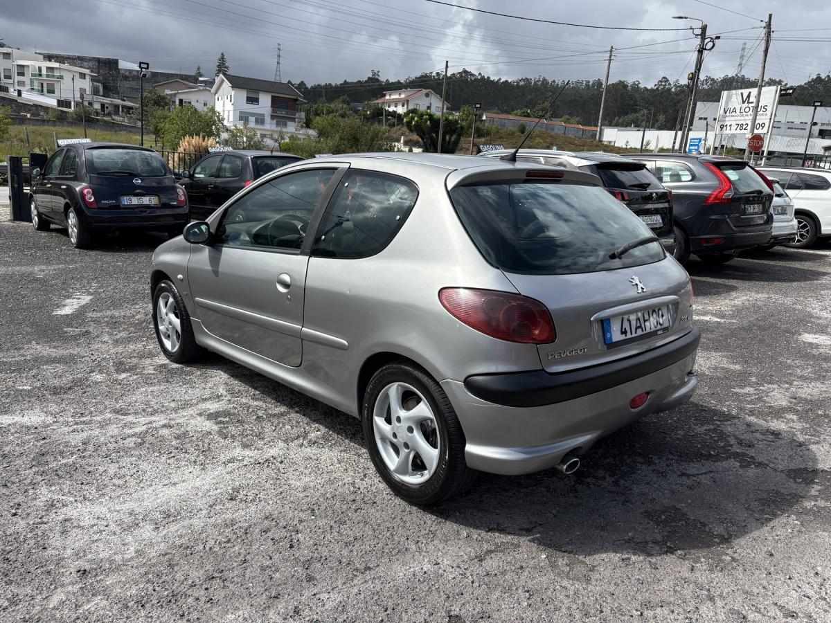 peugeot-206-2005-diesel-1560cc