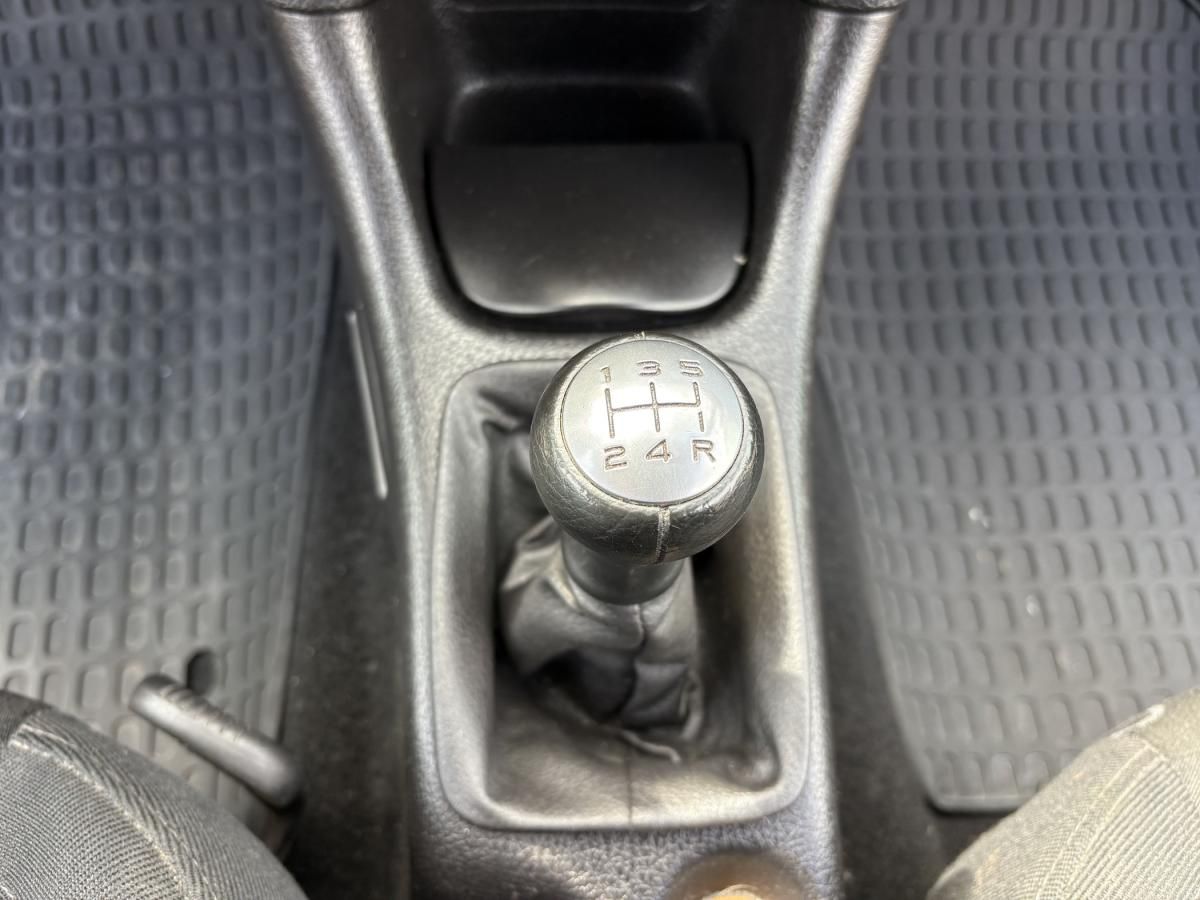 peugeot-206-2005-diesel-1560cc