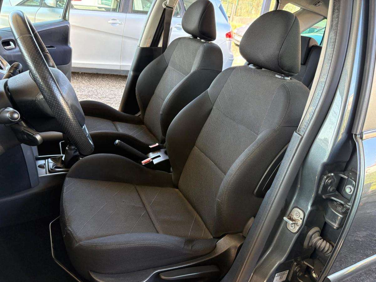 peugeot-207-sw-2009-gasolina-1397cc