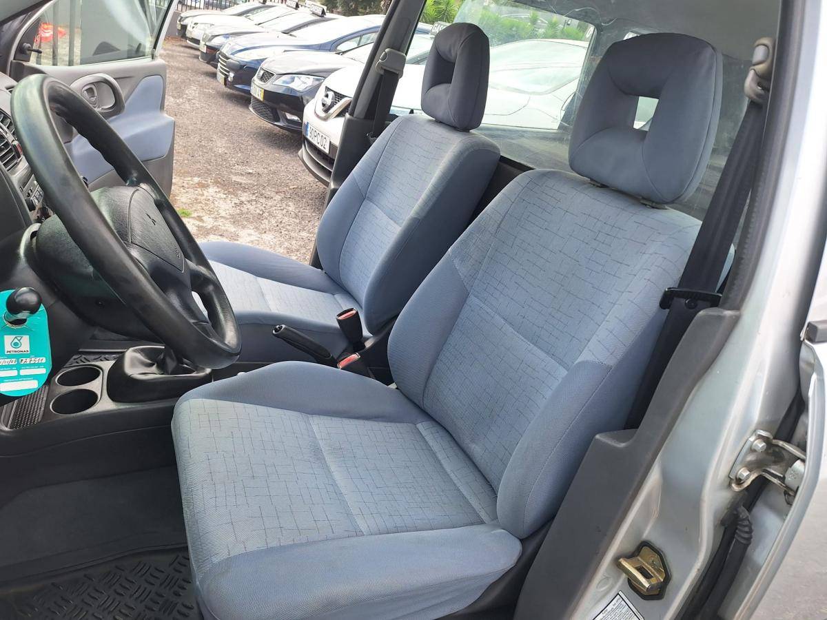 mitsubishi-space-star-2002-diesel-1870cc