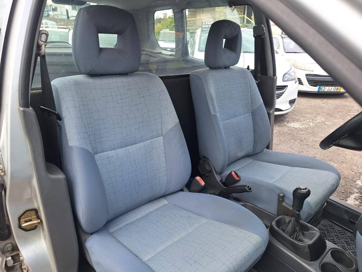 mitsubishi-space-star-2002-diesel-1870cc