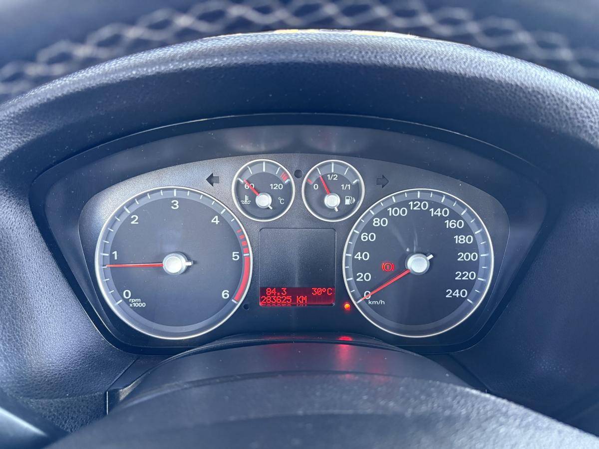 ford-focus-sw-2007-diesel-1560cc