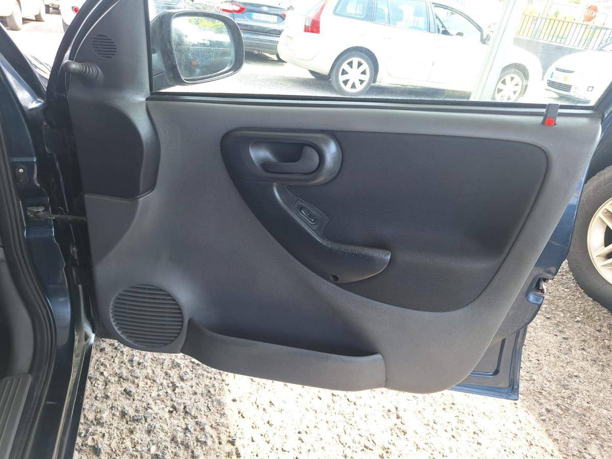 opel-corsa-2001-diesel-1686cc