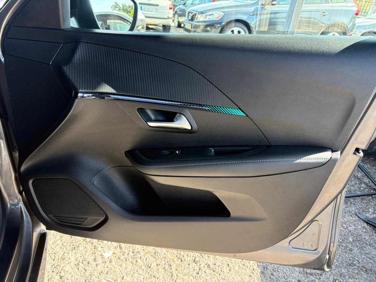 peugeot-208-2023-gasolina-1199cc