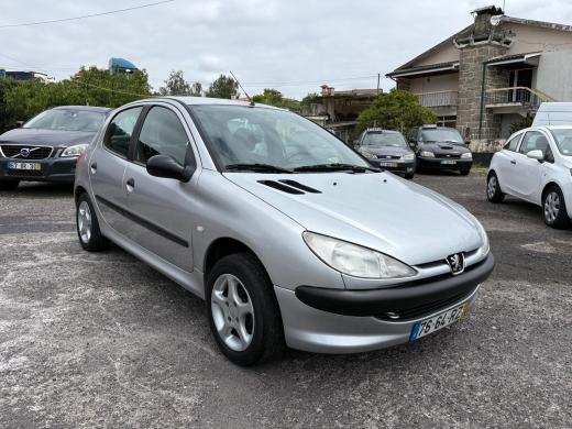 peugeot-206-2001-gasolina-1124cc