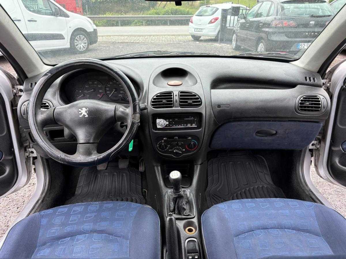 peugeot-206-2001-gasolina-1124cc