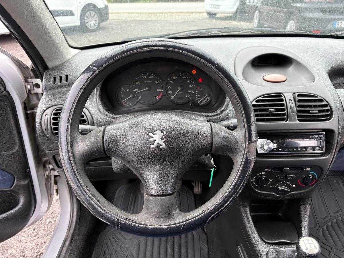 peugeot-206-2001-gasolina-1124cc