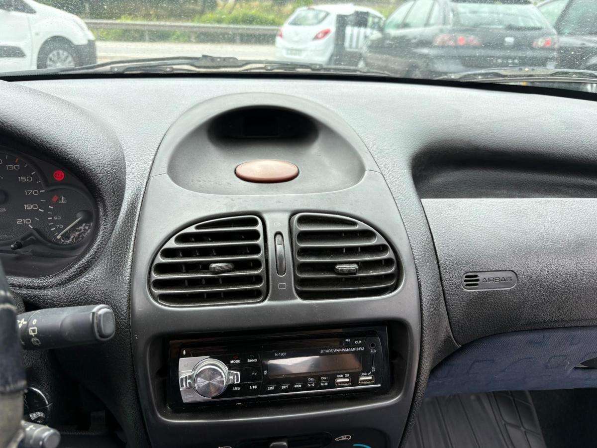 peugeot-206-2001-gasolina-1124cc