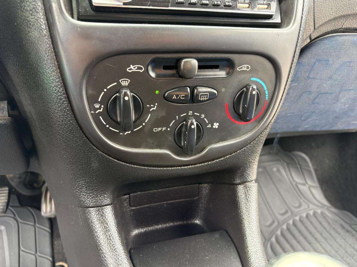 peugeot-206-2001-gasolina-1124cc