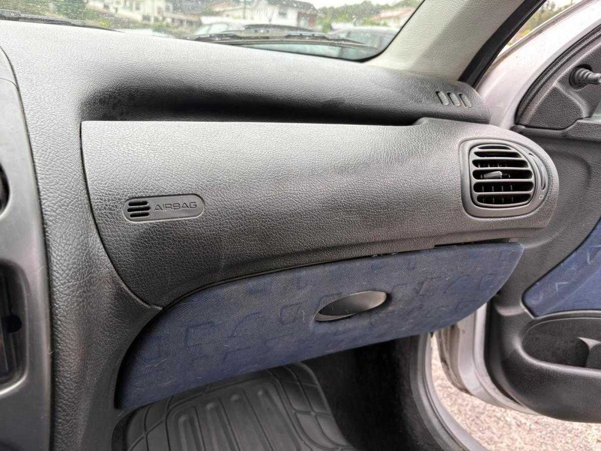 peugeot-206-2001-gasolina-1124cc