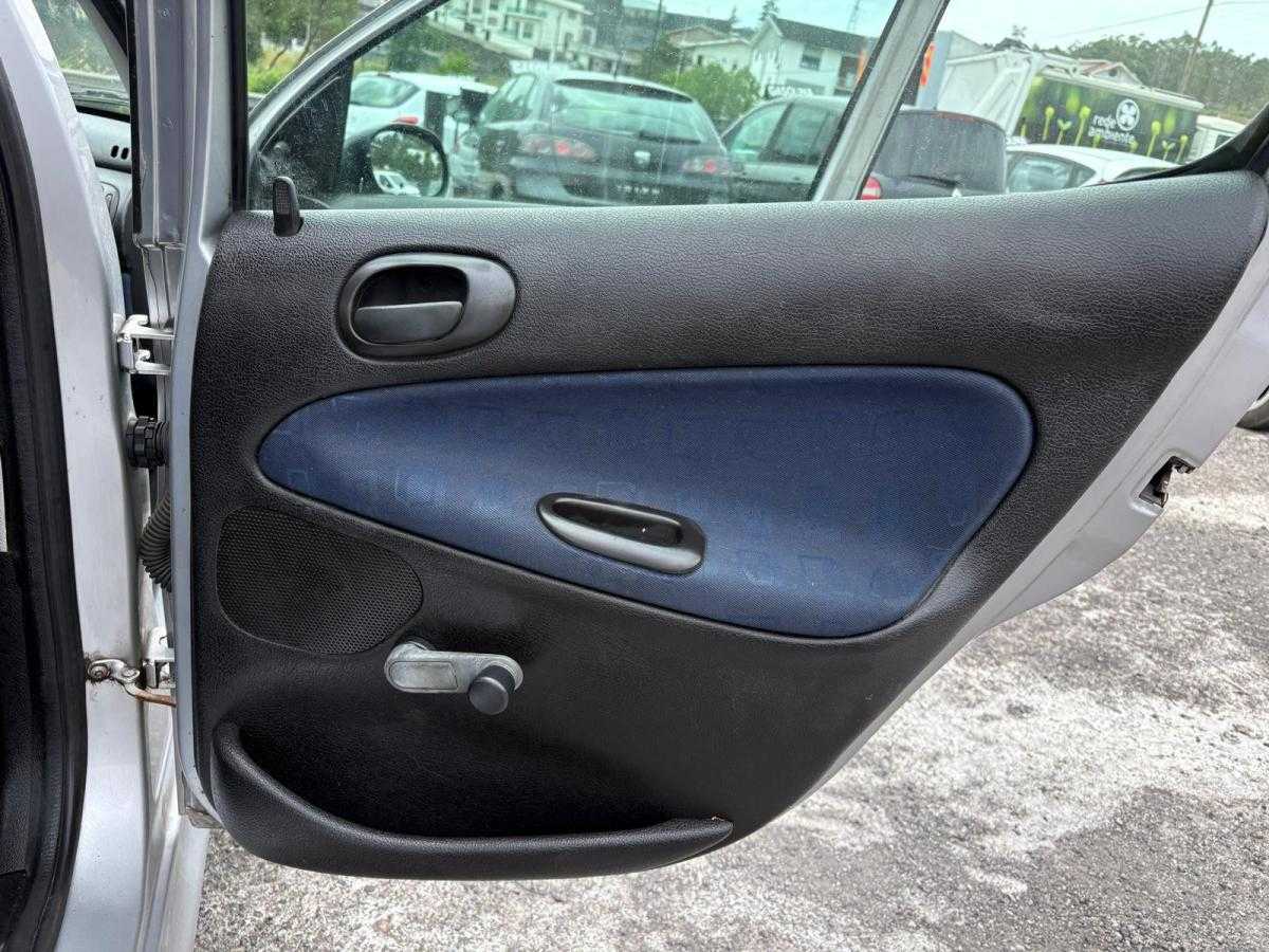 peugeot-206-2001-gasolina-1124cc
