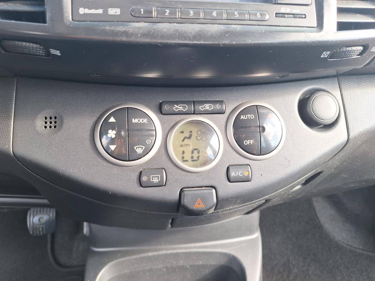 nissan-micra-2010-gasolina-1240cc