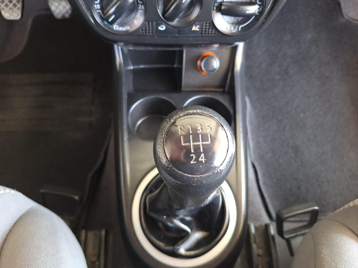 volkswagen-fox-2010-gasolina-1198cc