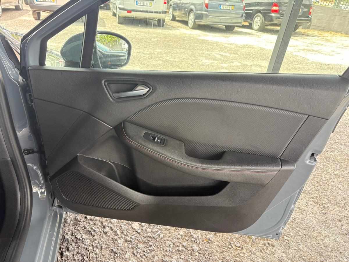 renault-clio-2020-gasolina-999cc