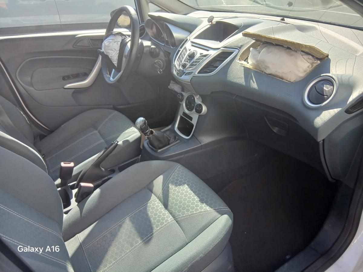 ford-fiesta-1-25-2010-gasolina-1242cc