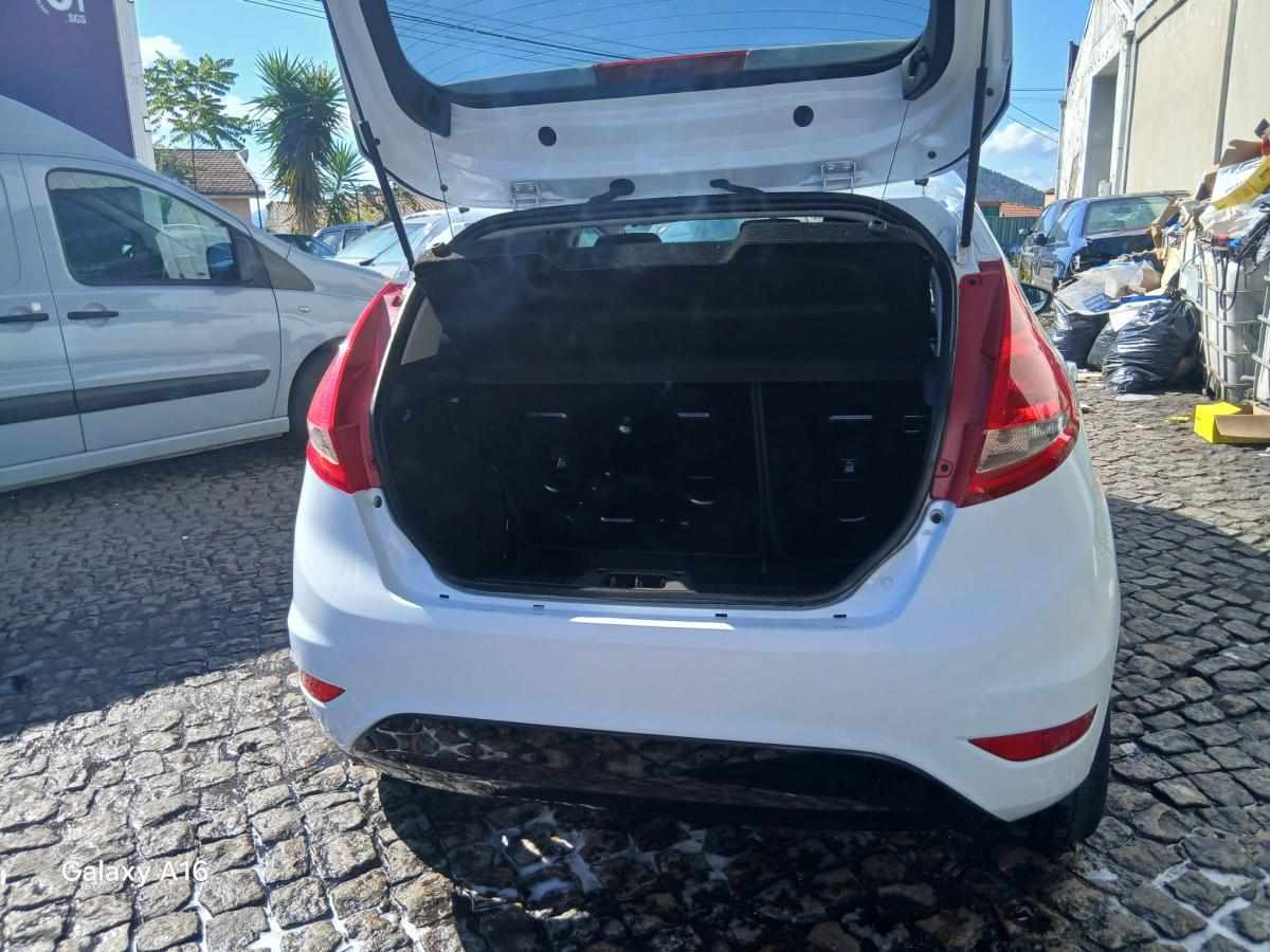 ford-fiesta-1-25-2010-gasolina-1242cc
