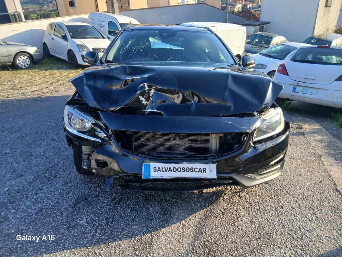 volvo-v60-1-6-d2-2014-diesel-1560cc