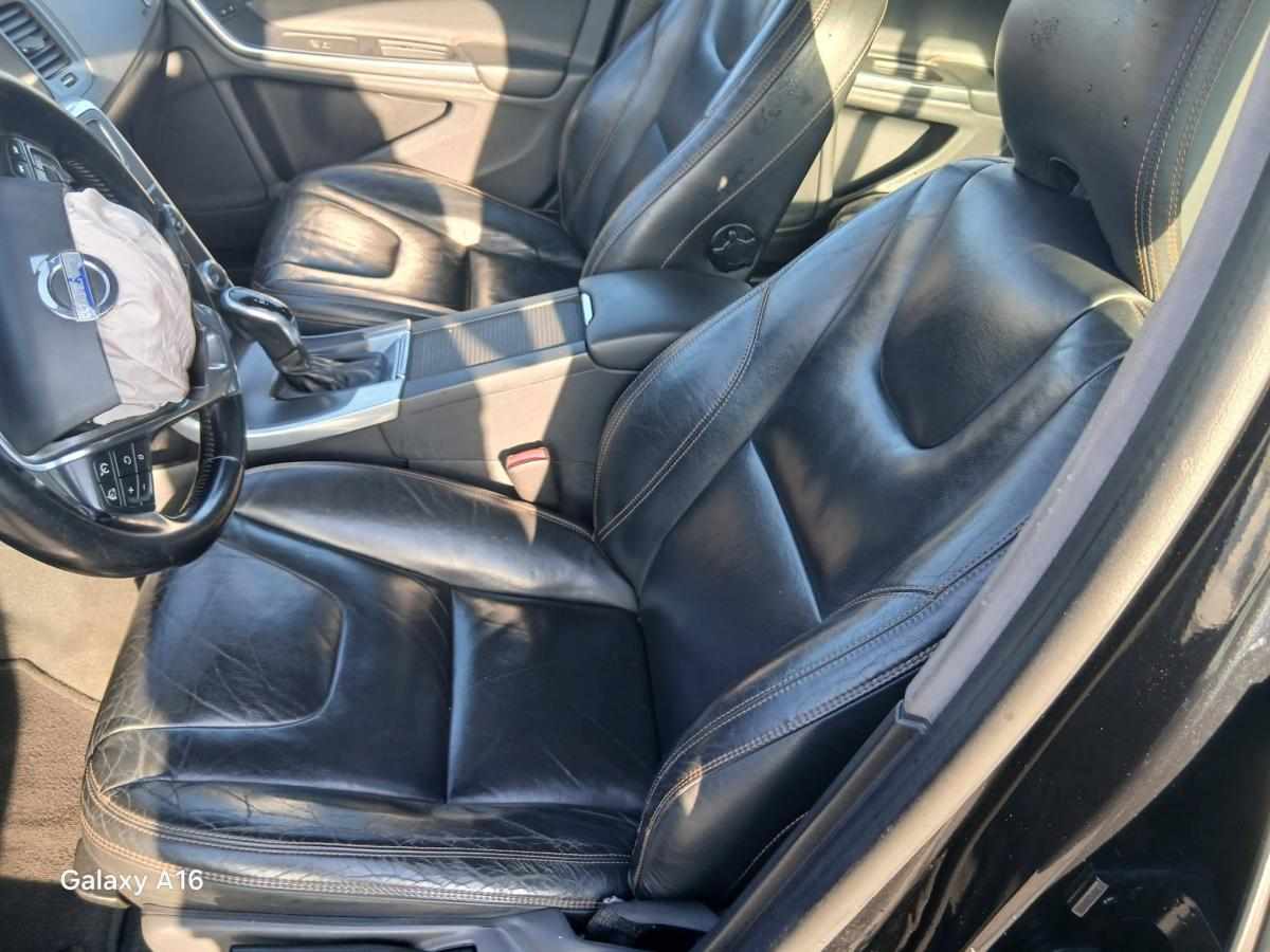 volvo-v60-1-6-d2-2014-diesel-1560cc
