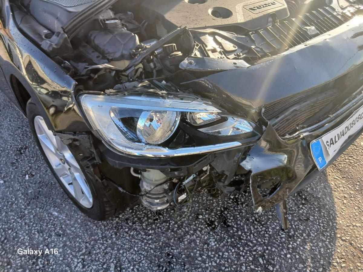 volvo-v60-1-6-d2-2014-diesel-1560cc