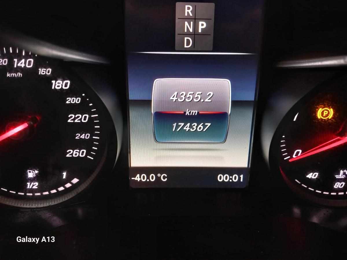 mercedes-benz-glc-250-d-4matic-2018-diesel-2143cc