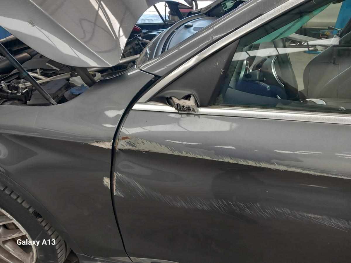 mercedes-benz-glc-250-d-4matic-2018-diesel-2143cc