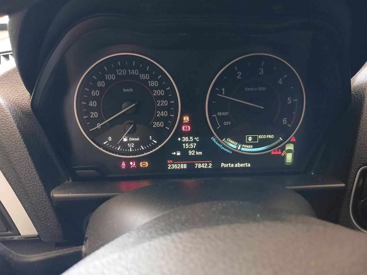 bmw-serie-1-116d-2013-diesel-1598cc