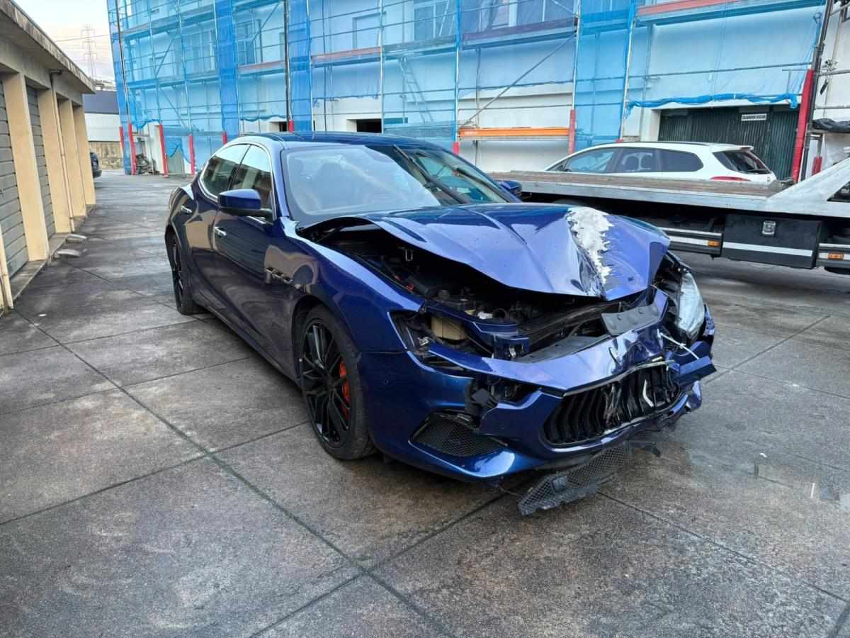 maserati-ghibli-3-0-v6-2019-diesel-2987cc